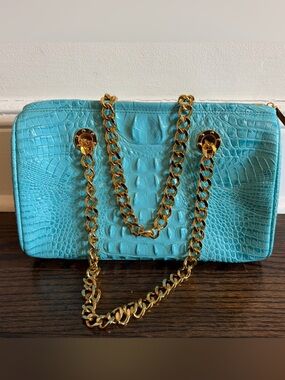 NWOT THE FIND TURQUOISE GOLD CHAIN CROC EMBOSSED LEATHER SHOULDER BAG SUMMER